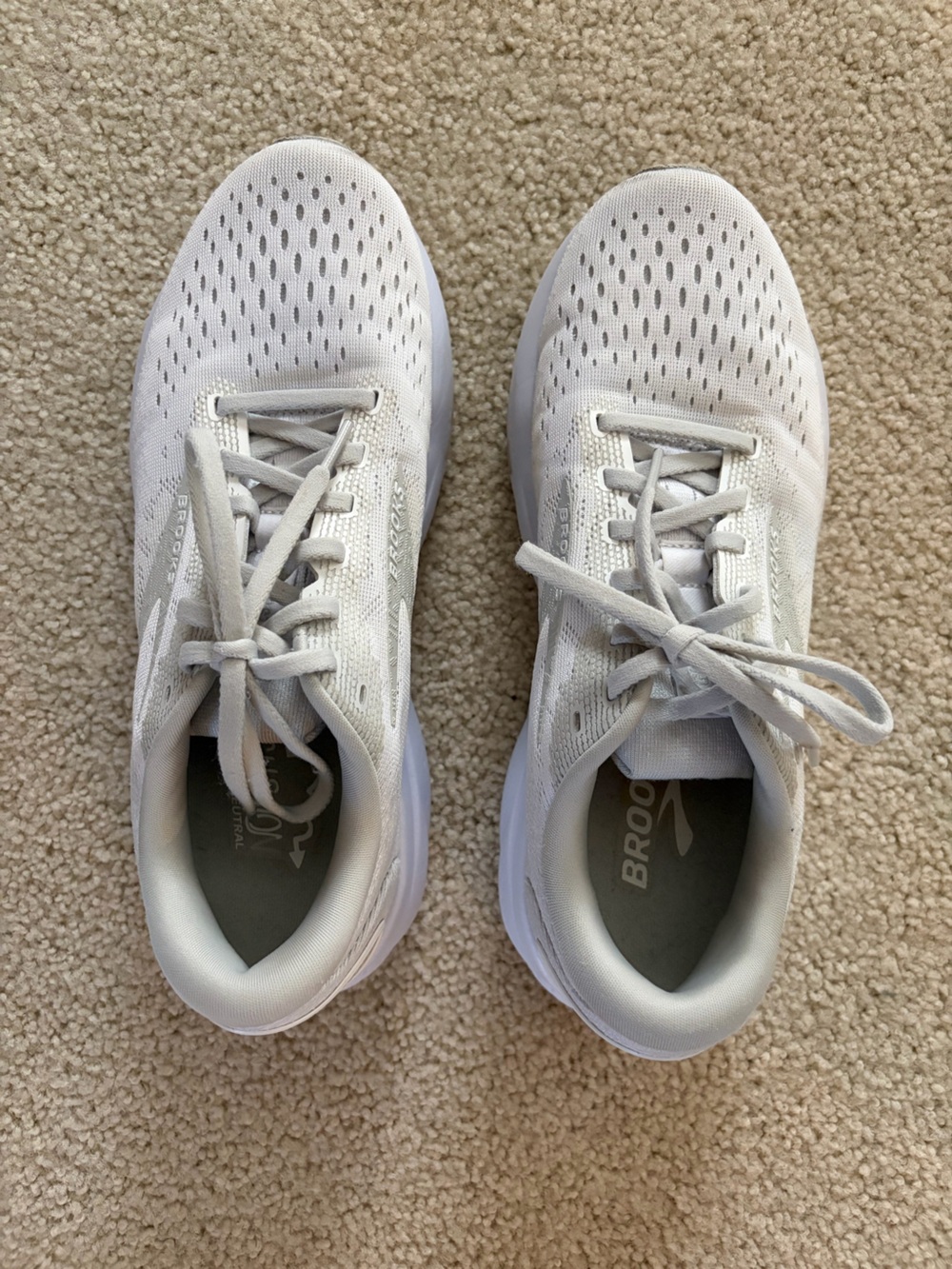 WOMENS GHOST 16 RUNNING SHOE